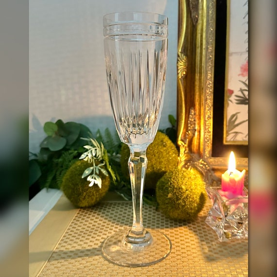 Waterford Hanover Fluted Champagne Glass / Waterford Crystal Wedding Toasting Champagne Flute / Hanover by Waterford Toasting Glass - 1