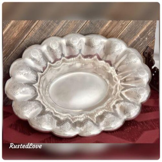 Sterling Silver Fruit Bowl / Vintage Centerpiece Serving Bowl / Sterling Fruit Bowl / Sterling Silver Etched Centerpiece Bowl / Silver Bowl