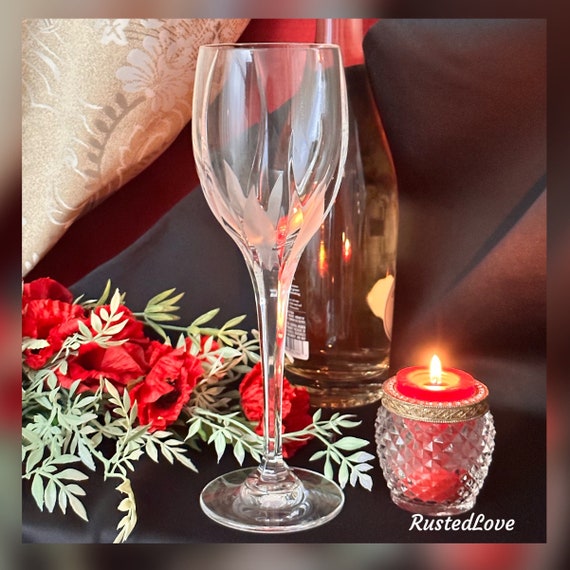 Mikasa Flame D'Amore Imperial Goblet / Mikasa Flame D'Amore Imperial Wine Glass / Flame D'Amore Wine Glass / Mikasa Imperial Wine Glass - 1