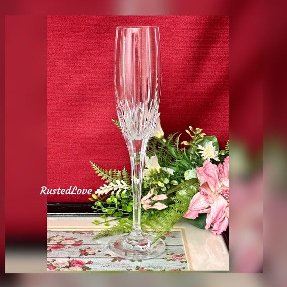 Mikasa Arctic Lights Champagne Flute / Mikasa Arctic Lights Toasting Glass / Arctic Lights Wedding Champagne Glass / Arctic Lights Glass - 1