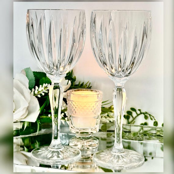 Cristal D'Arques Durand Wine Glasses – Vintage Classic Cut Glass, Set of 2