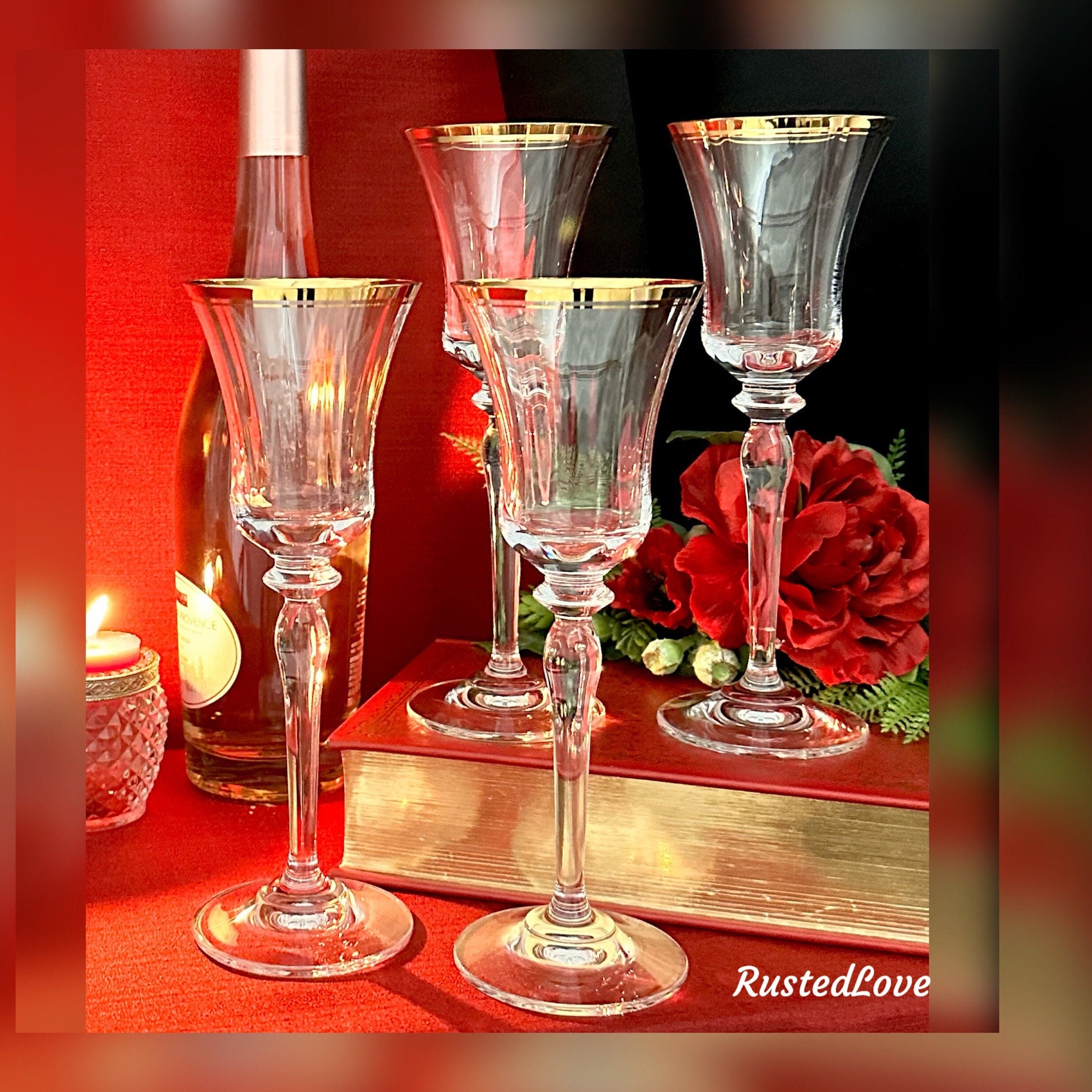 Holiday Traditions Gold Rim Set of 4 Red Wine Glasses – Mikasa