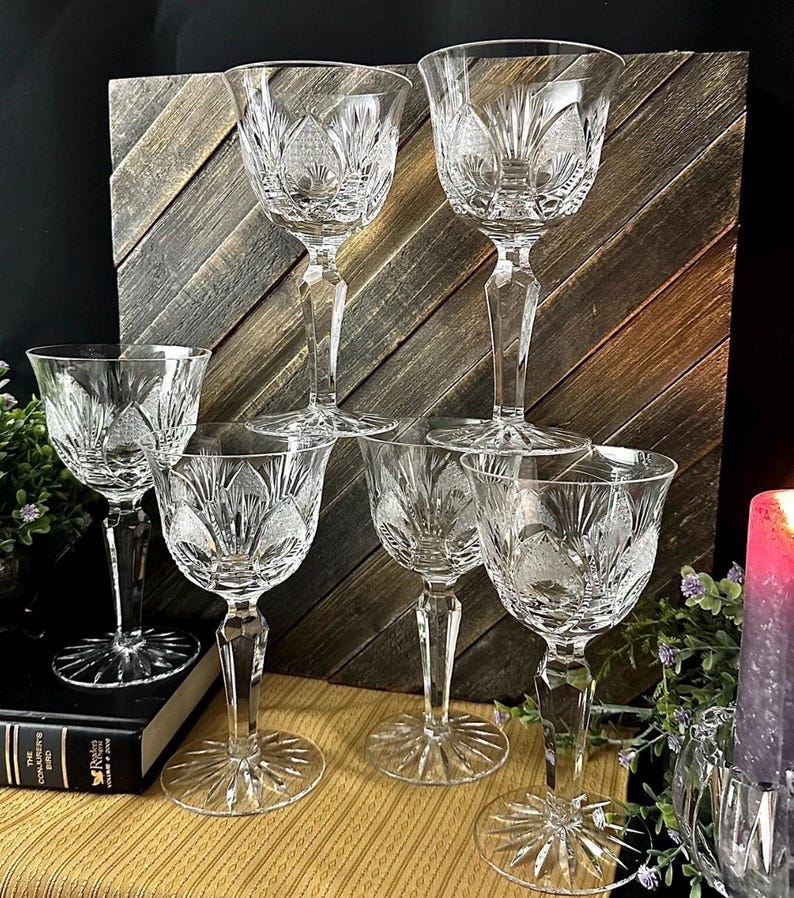Bohemia 24% Lead Crystal Wine Glasses Set of 6 Cut Crystal Boxed Vintage bild 6