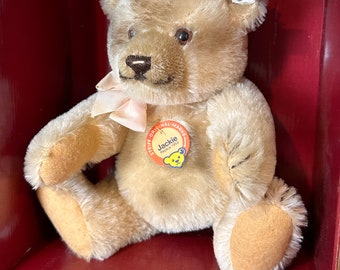 Girls Don't Cry × Steiff Teddy Bear 41mEjioQwOL.jpg_BO30,255,255,