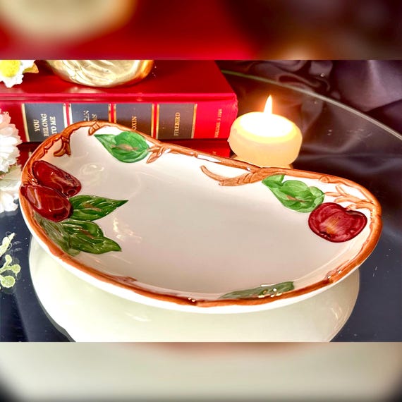Franciscan Apple Crescent Salad Plate / Franciscan Apple Snack Plate / Hand Painted Franciscan Apple Salad Plate / Crescent Snack Dish