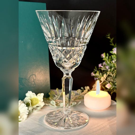 Waterford Crystal Maeve Water Glass / Vintage Waterford Maeve Water Goblet / Waterford Crystal Drinkware / Vintage Cut Crystal Water Goblet