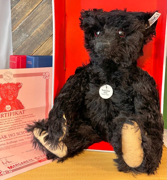 Steiff Teddy Bear 1912 Black/ Steiff Bear 40 Replica Steiff Teddy Bear 1912 Black/ Steiff Bear 40 Replica