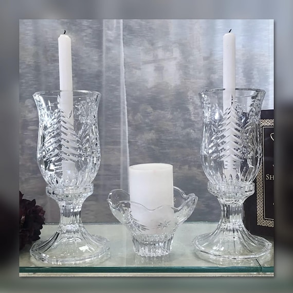 Hurricanes Christmas Trees / Hurricane Holder / Hurricane Glass Candle Holder / Christmas Centerpiece / Tabletop Glass / Pedestal Hurricanes