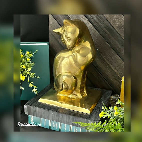 Vintage Brass Cat Statue / Brass Cat on Marble Stone / Vintage Cat Figurine / MCM Gold Feline Figurine / Large Cat Statue / Brass Cat Statue