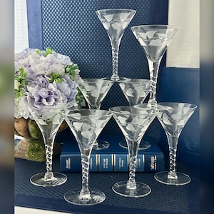 Cordial Wine Glasses / Vintage Aperitifs Digestifs Stemware / Etched Cordial Wine Glasses / Ivy Etched Cordial Glasses / Dessert Glasses - 8