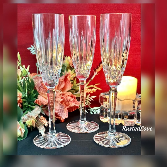 Mikasa Old Dublin Champagne Flutes / Mikasa Champagne Glasses / Old Dublin Toasting Champagne Flutes / Mikasa Champagne Wedding Glasses - 3