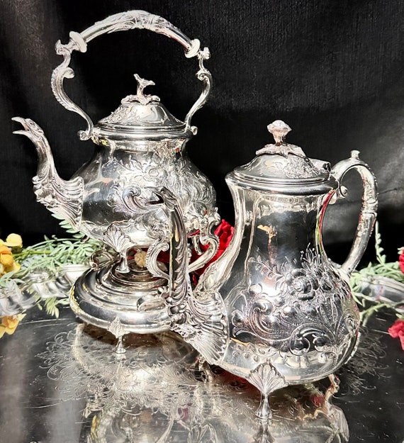 Vintage Silver Plated Elegant Tilting Tea Kettle Pot with Warming