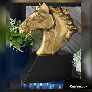 Brass Horse Head Statue / Mid Century Modern / Equestrian statue / Polished Solid Brass / Office Decor / Gold Shelf Decor / Horse Figurine
