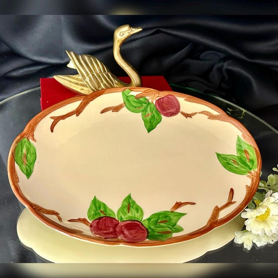 Franciscan Apple Steak Plate / Franciscan Apple USA Back Stamp Serving Plate / Vintage Franciscan Apple Hand Painted USA  Serving Dish