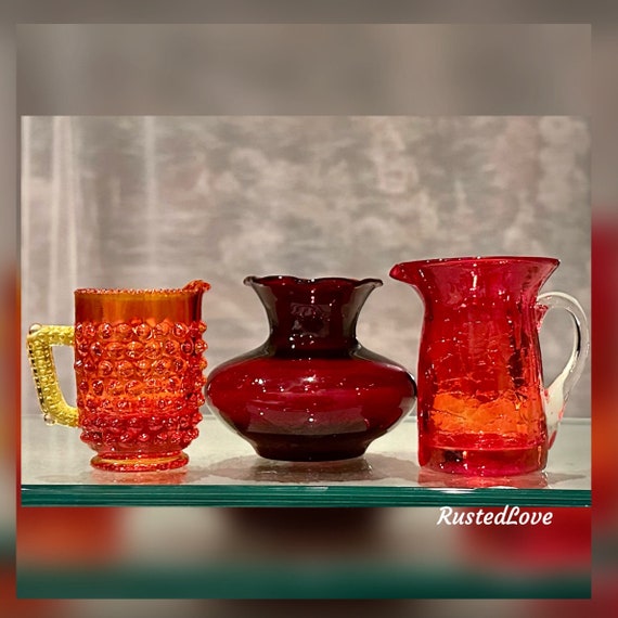 Vintage Crackle Reds Glass Mini Pitchers / HAND Blown Set Of 3 Vases / Red Crackle Mini Glass Vases /  Bud Vases  / Vintage Vases
