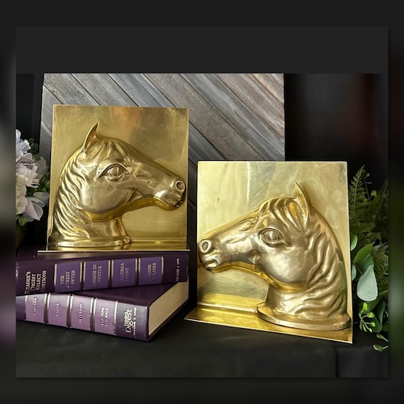 Vintage Brass Horse Bookends / Mid Century Modern / Equestrian / Gold Book ends / Desk office Decor / Paperweights / Home and Living Decor