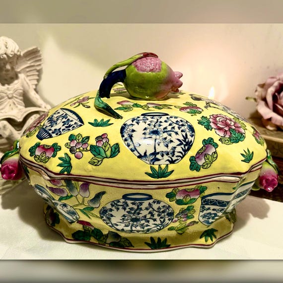 Vintage Chinese Porcelain Lidded Tureen Hand Painted Pomegranate Floral 12"
