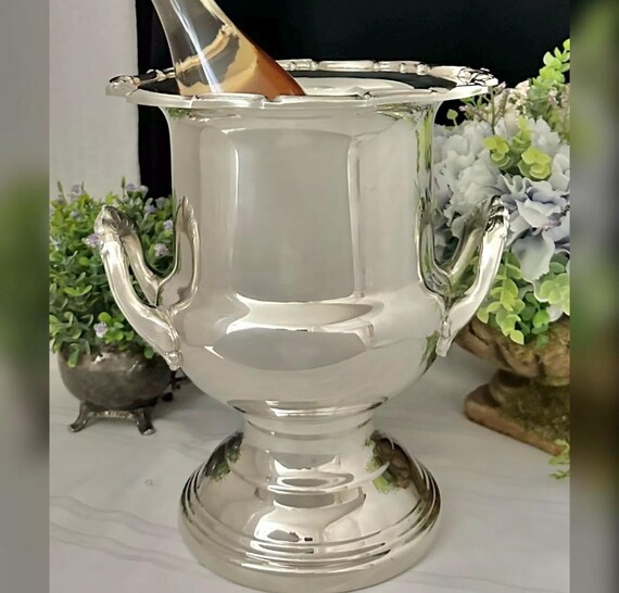 Vintage Champagne Bucket / Leonard Silver Plated Ice Bucket / Leonard Champagne Bucket / Silver Plated Trophy Urn / Silverplate  Wine Cooler