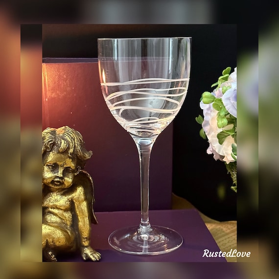 Villeroy and Boch New Wave Wine Glass / New Wave Round Claret Wine Glass / Villeroy Claret Wine Glass / Villeroy & Boch Wine Glass - 1