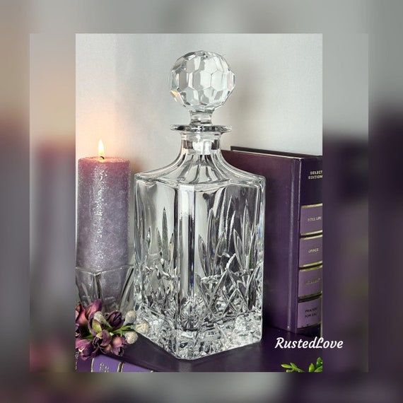 Bohemian Styled Decanter / Vintage Cut Glass Clear Decanter / Clear Decanter with Stopper / Vintage Barware / Decanter Liquor Holder