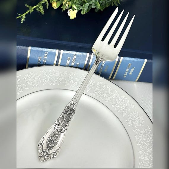 Wallace Rose Point Sterling Salad Fork / Vintage Sterling Silver Rose Point Fork /  Non Monogramed Sterling / Rose Point Wallace Salad Fork