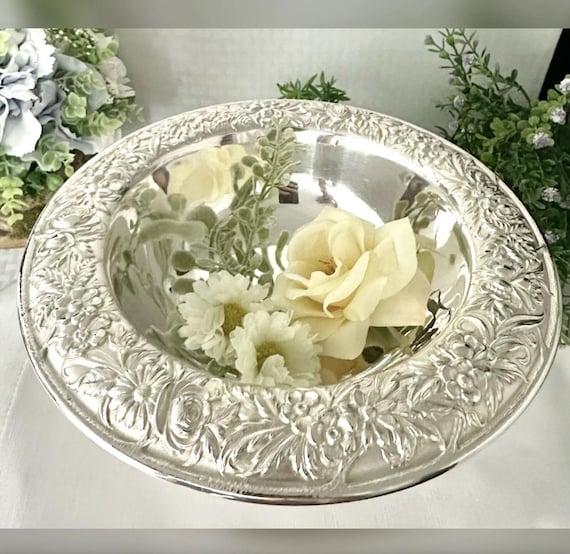 Kirk & Sons Sterling Repousse Compote Bowl Tazza Footed Silver Centerpiece
