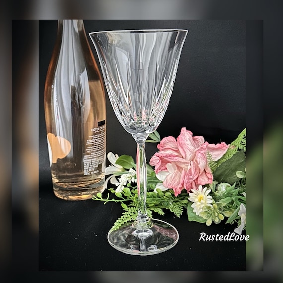 Mikasa Innovation Water Glass / Innovation Mikasa Water Goblet / Mikasa Water Glass / Innovation Water Goblet / Mikasa Innovation - 1
