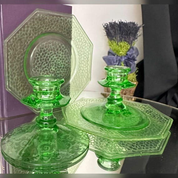 Fostoria Candle Holders Uranium Green Glass / Uranium Luncheon L.E. Smith Cracky Plates / Vintage Uranium Glass / Fostoria Candlesticks