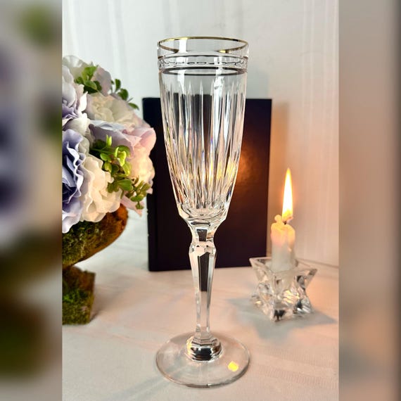 Waterford Hanover Fluted Champagne Glass / Waterford Marquis Hanover Gold Champagne Flute / Crystal Wedding Toasting Champagne Flute - 1