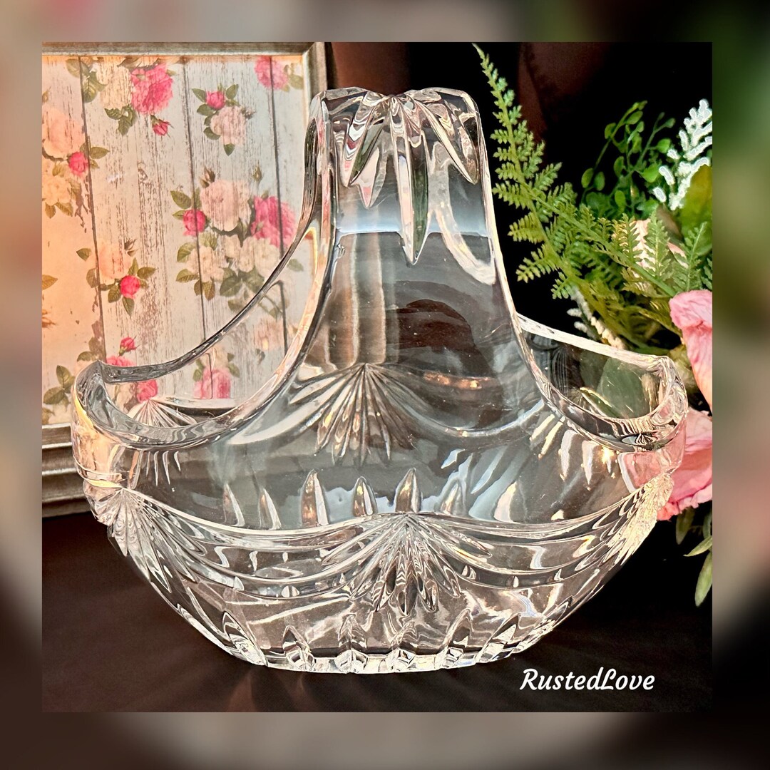 Cut Crystal Basket / Vintage Glass Candy Bowl / Vintage Handled Trinket