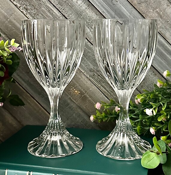 Mikasa Park Lane Wine Glasses Mikasa Blown Glasses Vintage Wine Goblets Park Lane Wine Glasses Pair of Mikasa Wine Glasses Etsy UK
