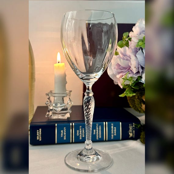 Royal Doulton Dawn Wine Glass / Vintage Dawn Royal Doulton Wine Goblet / Dawn Royal Doulton Wine Glass / Royal Doulton Dawn Wine Glass - 2