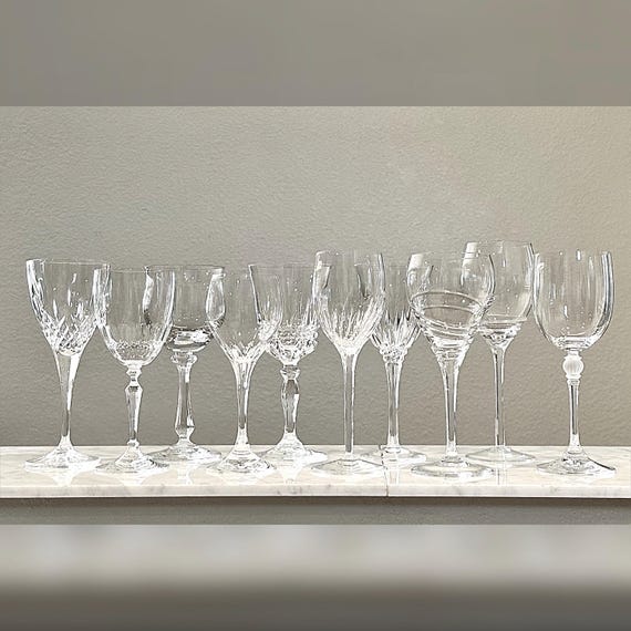 Contemporary Wine Glasses / Mixed Makers Water Goblets / Various Makers Contempoary Wine or Water Glasses / Contemporary Wine Glasses 10 pc