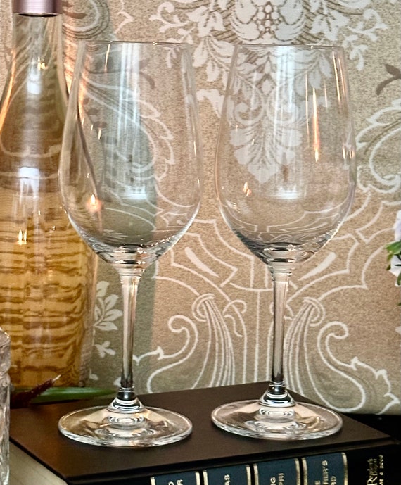 8 oz crystal wine glasses 6-Pack Transparent Plastic Crystal Cut Wine Glasses 8Oz, Green | Shatterproof Cocktail Goblets