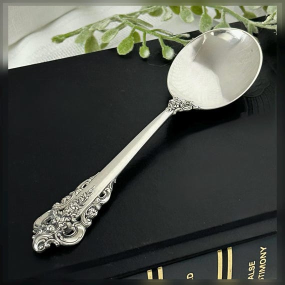 Wallace Grand Baroque Sterling Silver Round Soup Spoon 6 1/8" Replacement