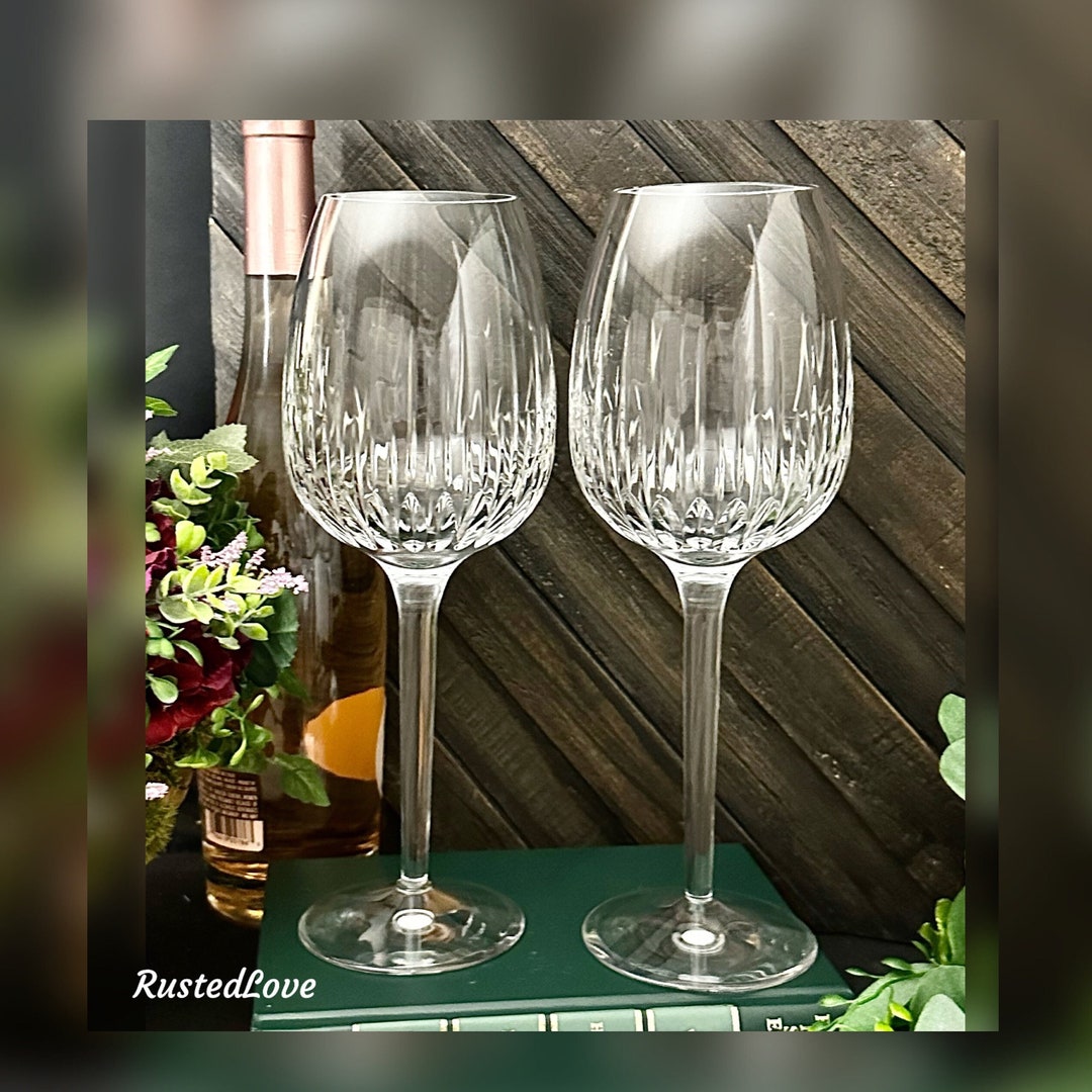 Wine Glasses / Tall Hand Blown Glasses / Vintage Large Wine Goblets / 18 Oz Tall Wine Glasses