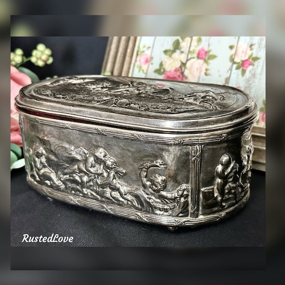 Vintage Jewelry Box / Vintage Casket Silver Plated Jewelry Box /  Cherubs Art Nouveau Container / Antique 1920's  Jewelry Box / Trinket Box