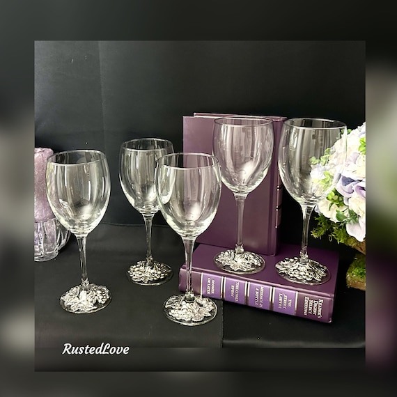 Vintage Silver Plated Wine Glasses Grape Decorated Foot / 1997 Wine Goblets / Decorated Wine Glasses / Vintage Set of Wine Glasses - 5 Pc