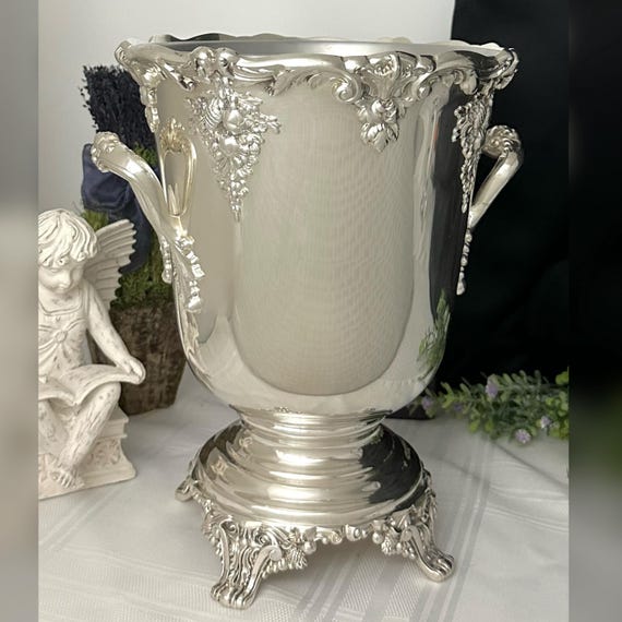 King Francis Reed & Barton Wine Cooler / Vintage Silver Plated Champagne Bucket / Reed and Barton Wine Chiller w/ Liner / Silver Trophy Urn