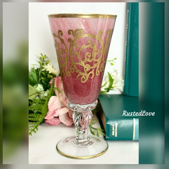 Arte Italica Pink Wine Glass / Vintage Italian Wine Glass / Hand Painted Gold Swirl Pink Arte Italica Wine Glass / Arte Clear Twisted Stem 1