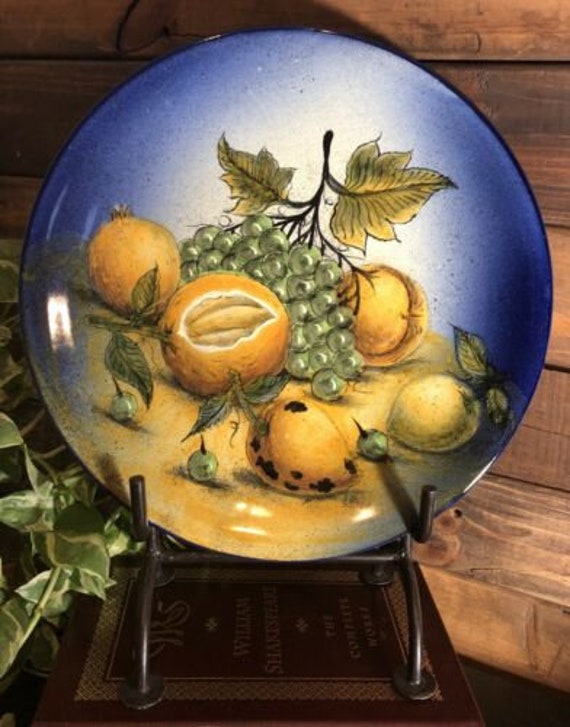 Decorative Plates Where Vintage Items Of The Past Become The