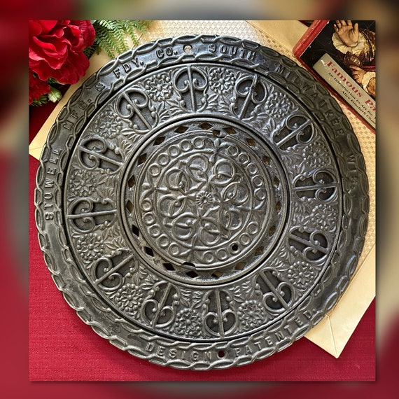 Antique Round Cast Iron Heat Register Floor Grate / 1890's Cast Iron Round Floor Grate / Antique Beautiful Victorian Designed 3 Pc Grate Set