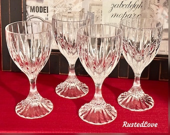 Wine Glasses / Mikasa Wine Glass / Crystal Glasses / Vintage Mikasa / Glassware Set / Elegant Glasses / Mikasa Drinkware  / Elegant Stemware