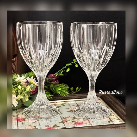 Mikasa Park Lane Water Glasses / Water Glasses / Crystal Glasses / Elegant  Glasses / Mikasa Blown Glass / Elegant Stemware / Drinkware Pair 