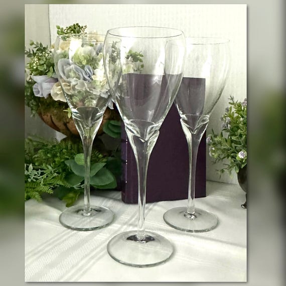 Colony Amaryllis Water Glasses / Amaryllis Colony Clear Water Goblets / Vintage Colony Water Glasses / Amaryllis Water Glasses - 3 pc