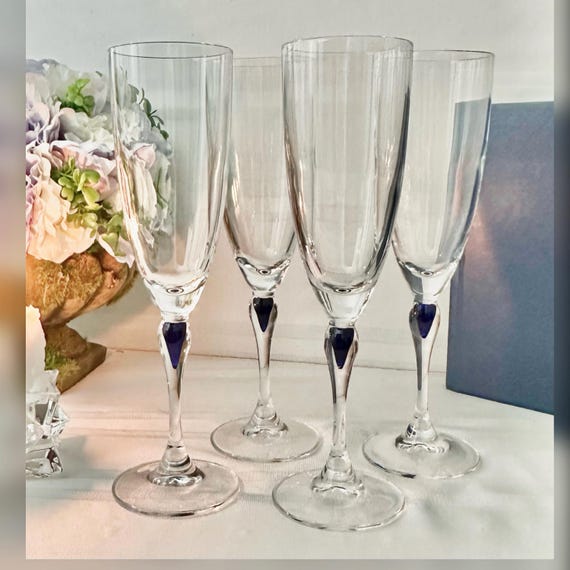 Venise Saphir Champagne Flutes / Cristal D'Arques Durand Venise Saphir Tear Drop Champagne / Saphir Toasting Flutes / Champagne Glasses - 4