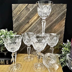 Bohemia 24% Lead Crystal Wine Glasses Set of 6 Cut Crystal Boxed Vintage bild 3