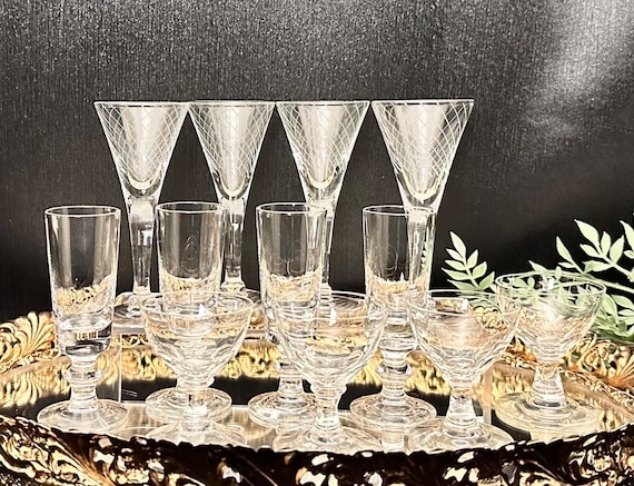 Aperitifs Digestifs Stemware / Vintage Cordial Glasses / Liquor Glasses  /vintage Cordial Glass Set / Clear Glass Cocktail Glasses / 12 