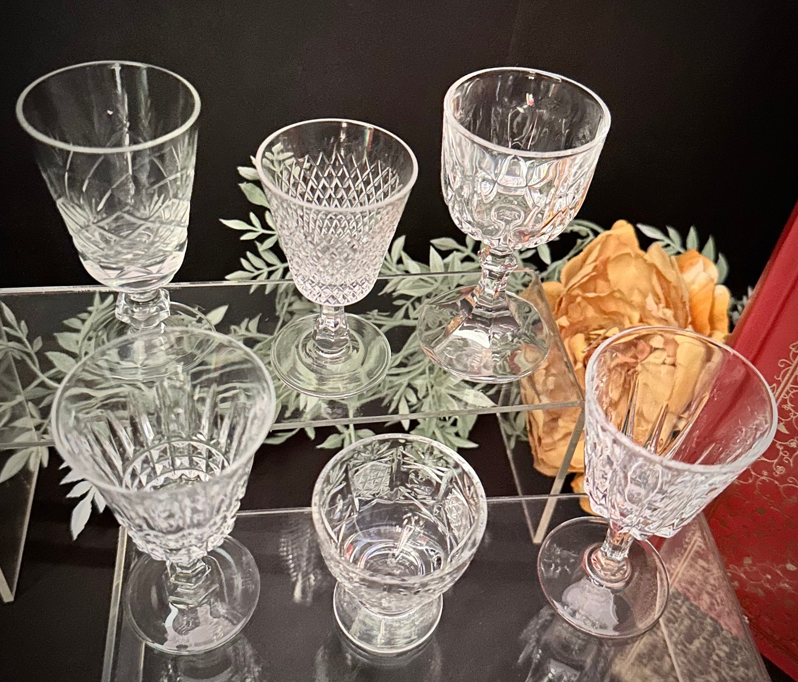 Set of 4 Vintage Cordial Glasses / Aperitif Glasses / Petite Wine Glas –  feastvintage