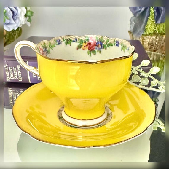 Bouquet of Flowers Paragon Tea Cup and Saucer / Yellow Bouquet Of Flowers Bone China Tea Cup / Paragon Floral and Cross Stitch Tea Cup Set